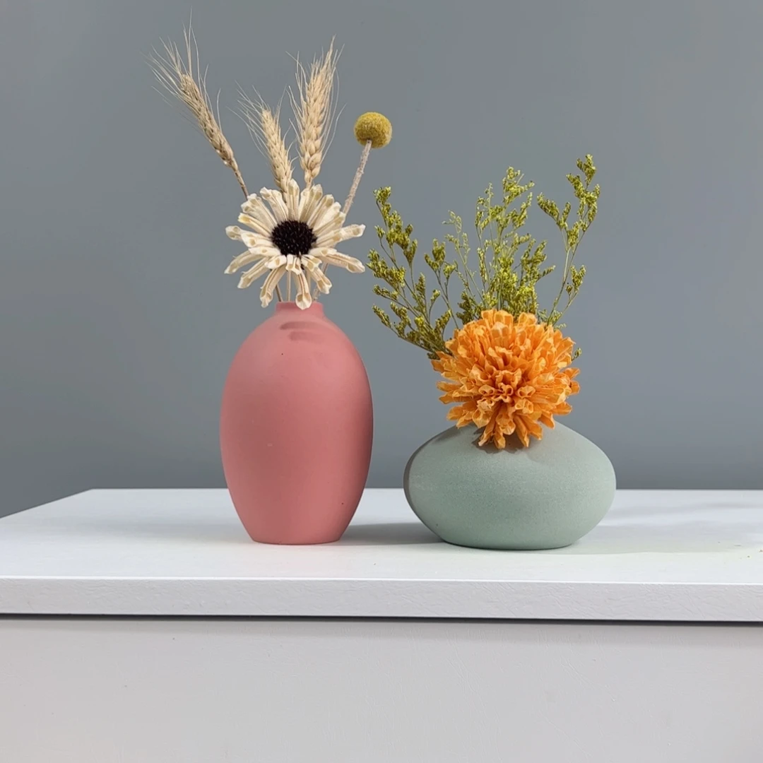 摆件陶瓷小花瓶摆件含花总高约20-30cm