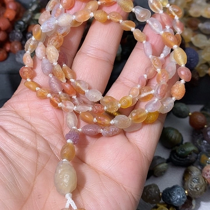 未镶嵌玛瑙/玉髓珠宝奇石