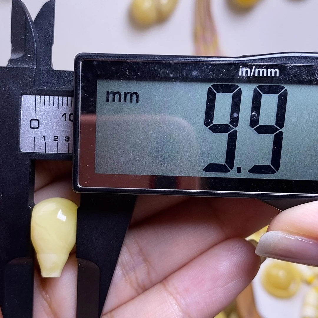 裸石琥珀未镶嵌蜜蜡三通