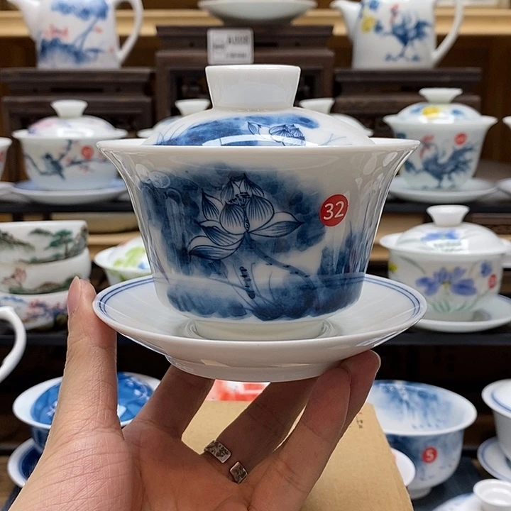 手绘蓝莲花盖碗220cc釉下彩微瑕福利款