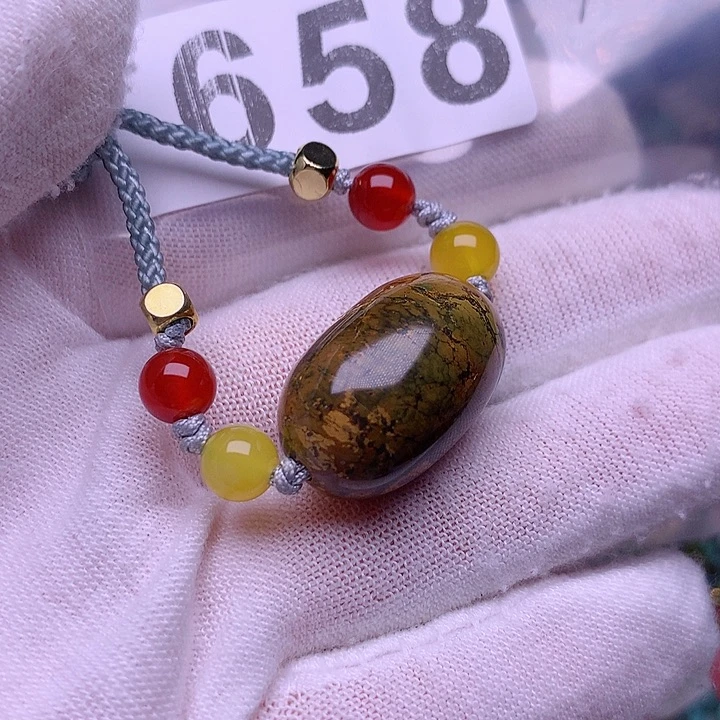 南红玛瑙珠宝奇石未镶嵌