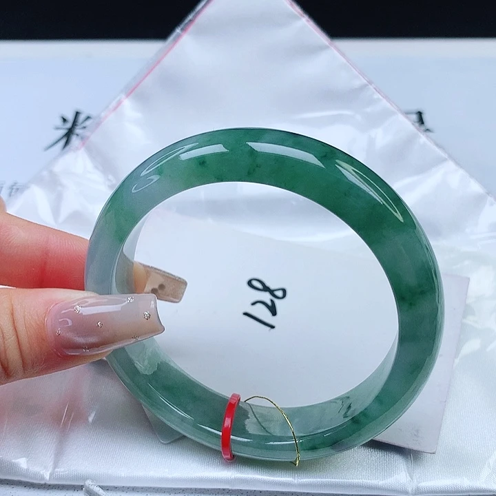 翡翠手镯未镶嵌56+正圈