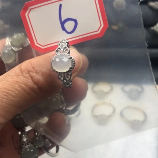 翡翠未镶嵌戒指缅甸