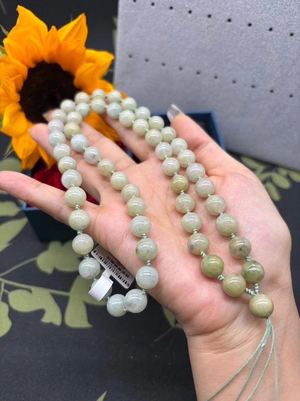 福利天然缅甸A货翡翠冰黄翡飘花圆珠10mm玉石挂件绳毛衣链百搭款