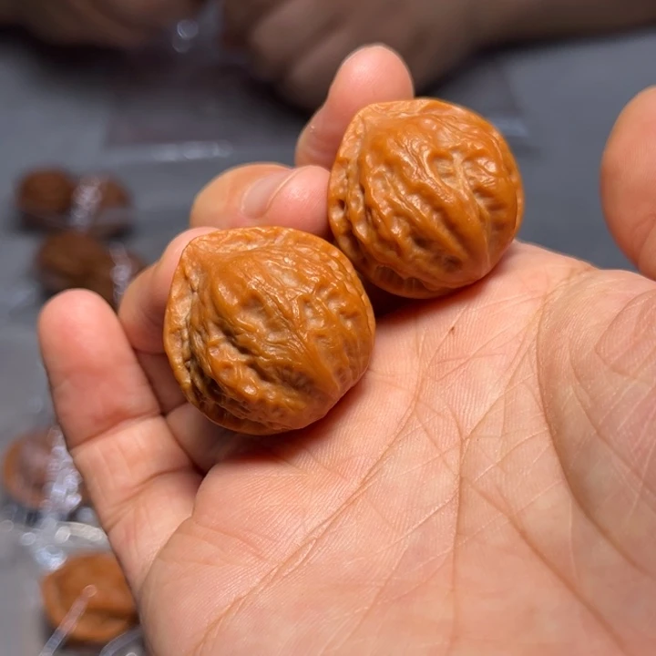 文玩核桃把件水晶蛤蟆2872