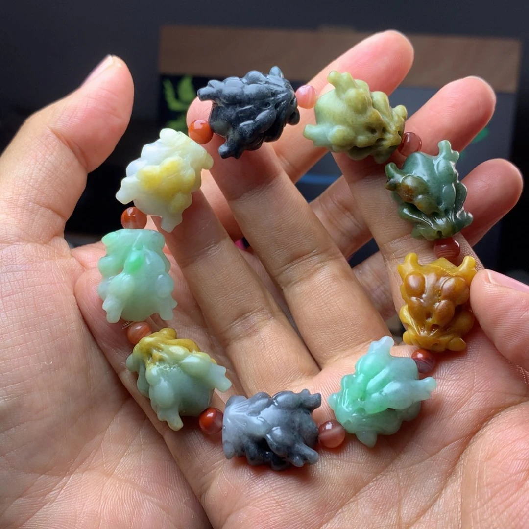 定制翡翠未镶嵌默*翡翠