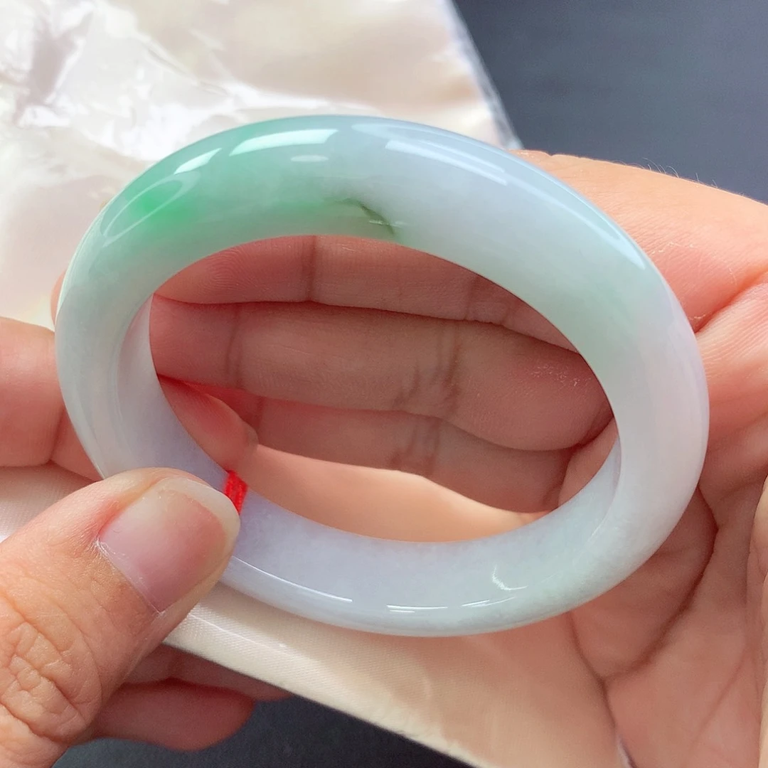 【闪购商品】未镶嵌手镯翡翠880101