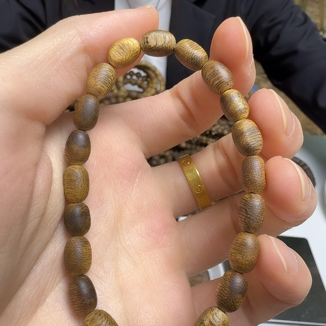 沉香碎屑沉香卡6留疤单圈乌身圆叶