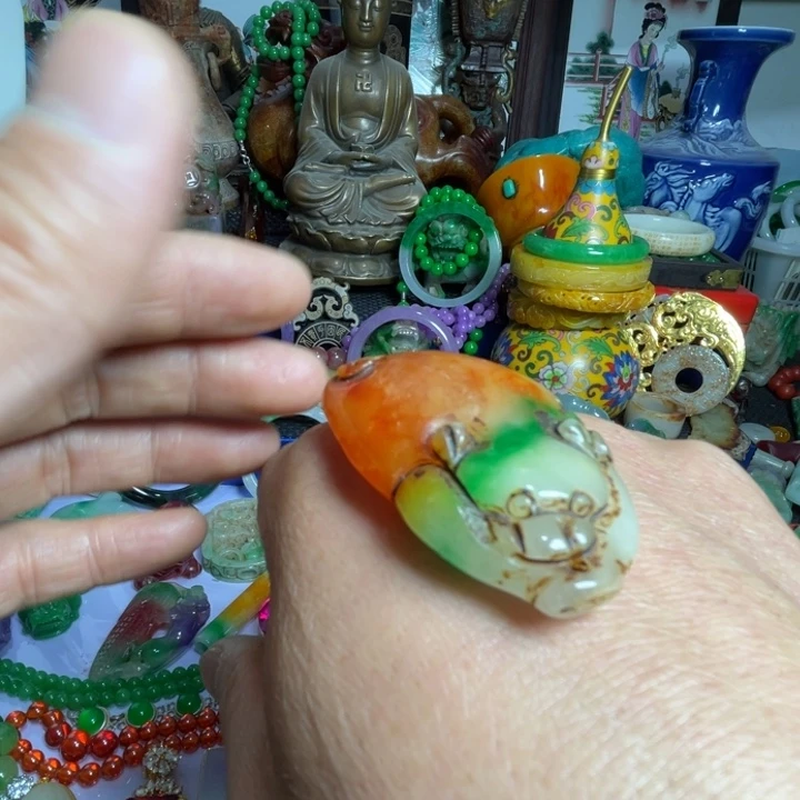 滴血莲花菩提吊坠