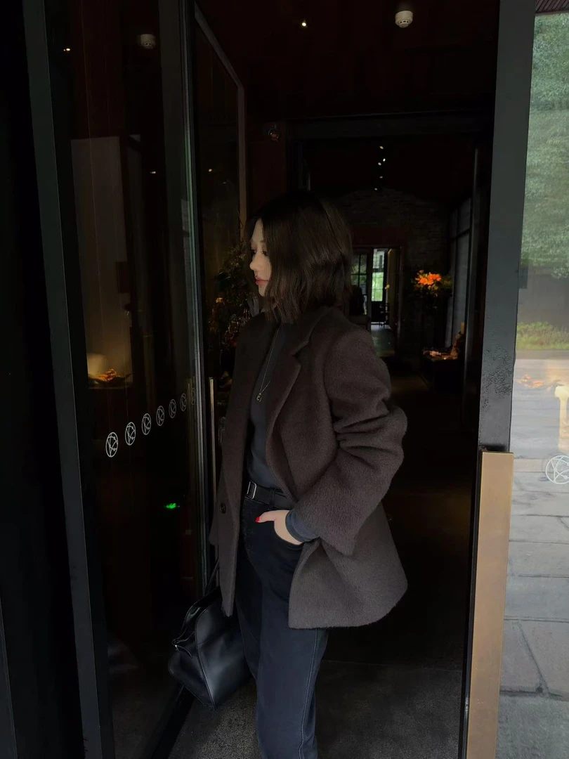 OSENSO“耀黑女王”秋冬苏力羊毛老钱风百搭时髦西装外套XZ250840