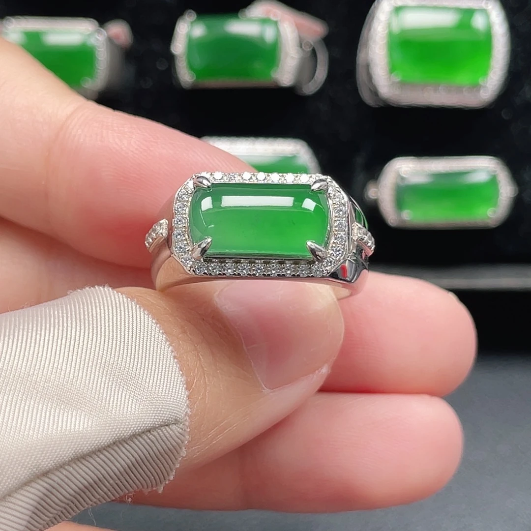 翡翠银S925镶嵌戒指天然A货翡翠没运费险3666