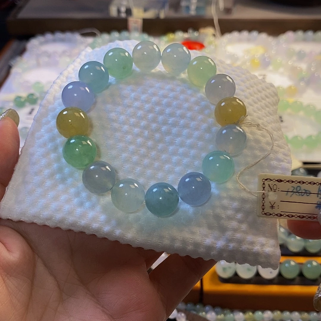 定制翡翠未镶嵌翡翠.