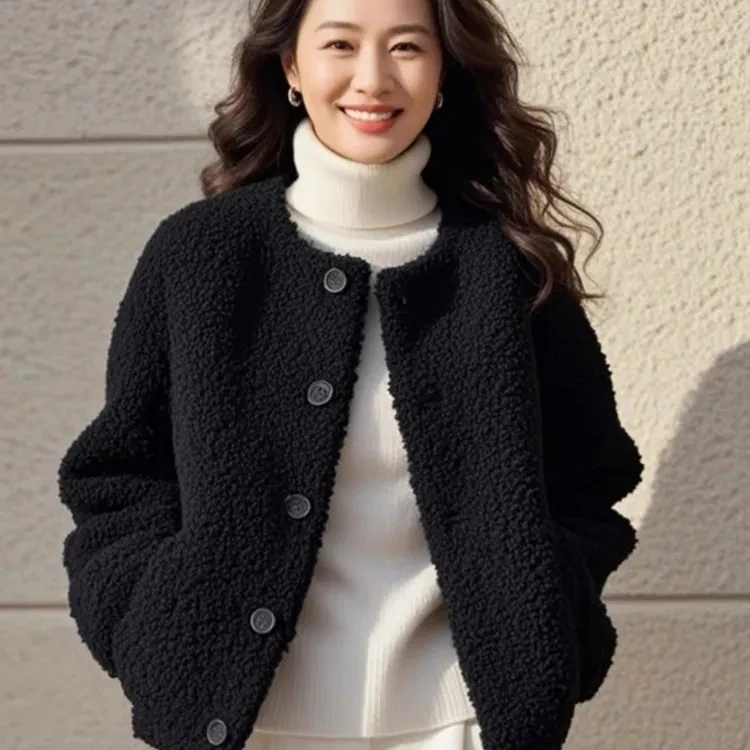 仿羊羔毛绒短款外套女2025春秋新款时尚保暖休闲黑色颗粒绒上衣