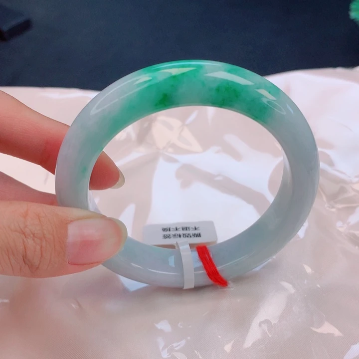 未镶嵌手镯翡翠55圈