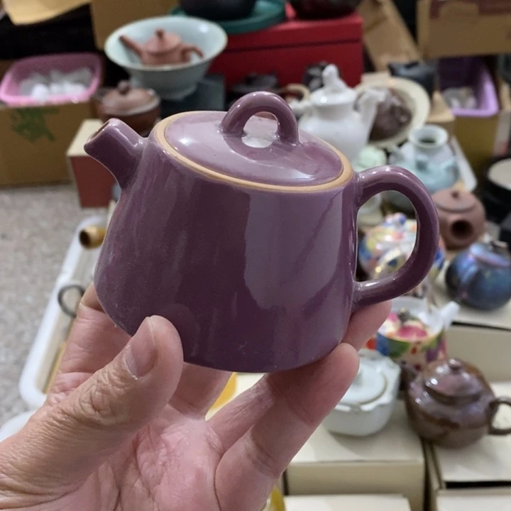 陶瓷艺术品及陶瓷壶