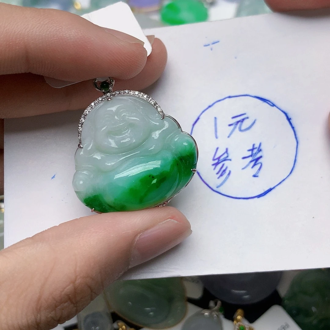 翡翠18K金镶嵌颈饰天然缅甸A货翡翠