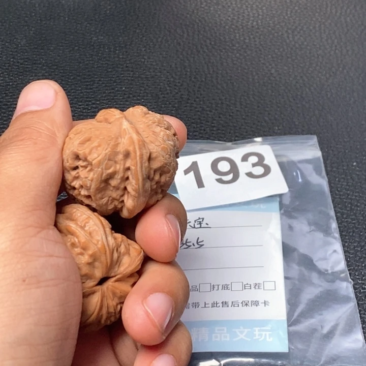 文玩核桃吊坠文玩核桃一物一图