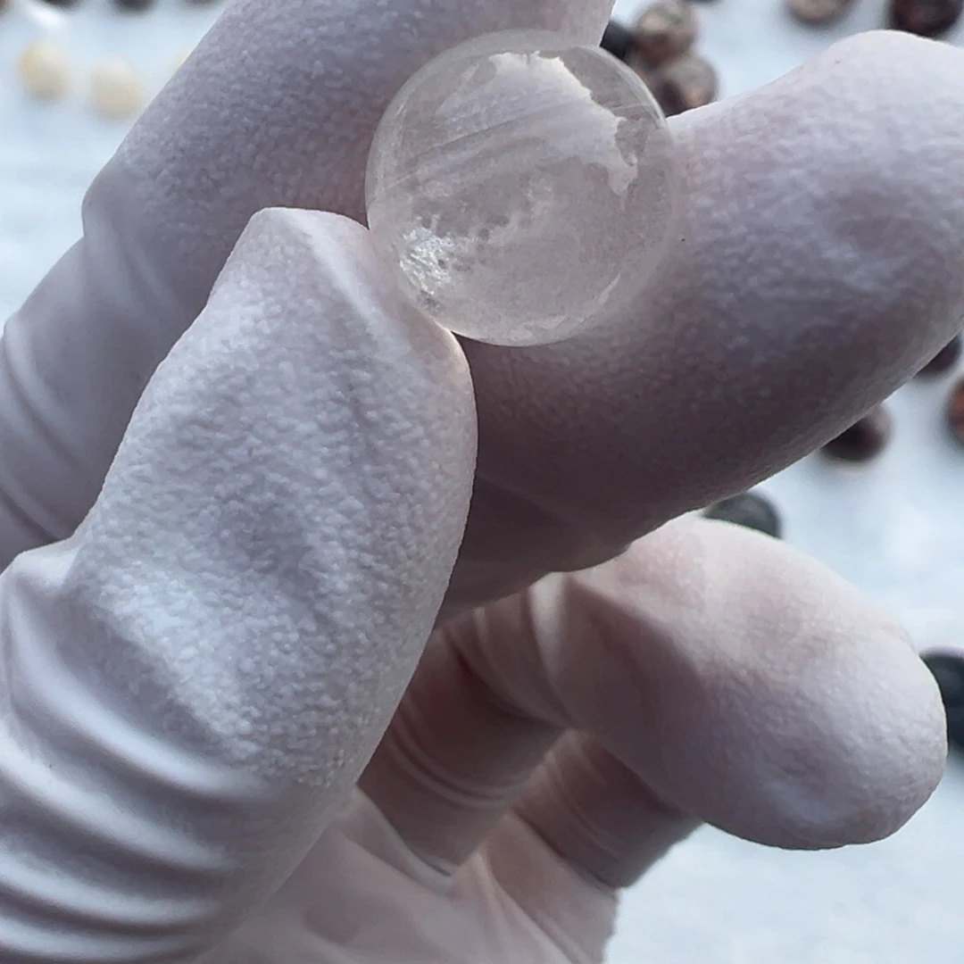 水晶白幽千层9.9mm打孔定制不退换未镶嵌R****n