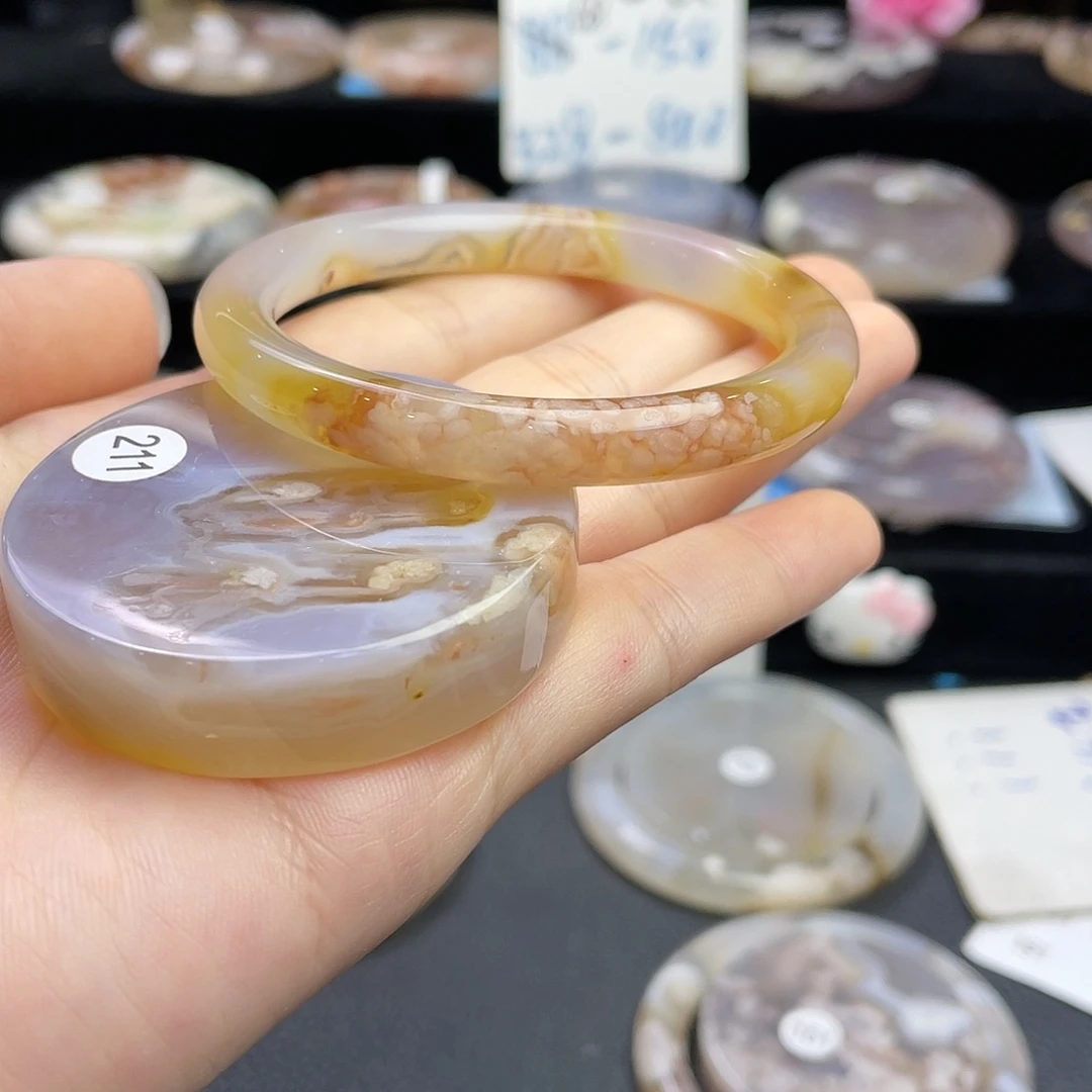 石英质玉手镯未镶嵌4****952.9/211