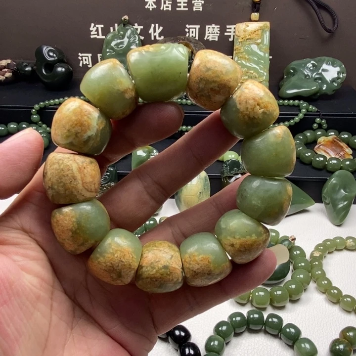 手链未镶嵌岫岩河磨玉（透闪石质玉）