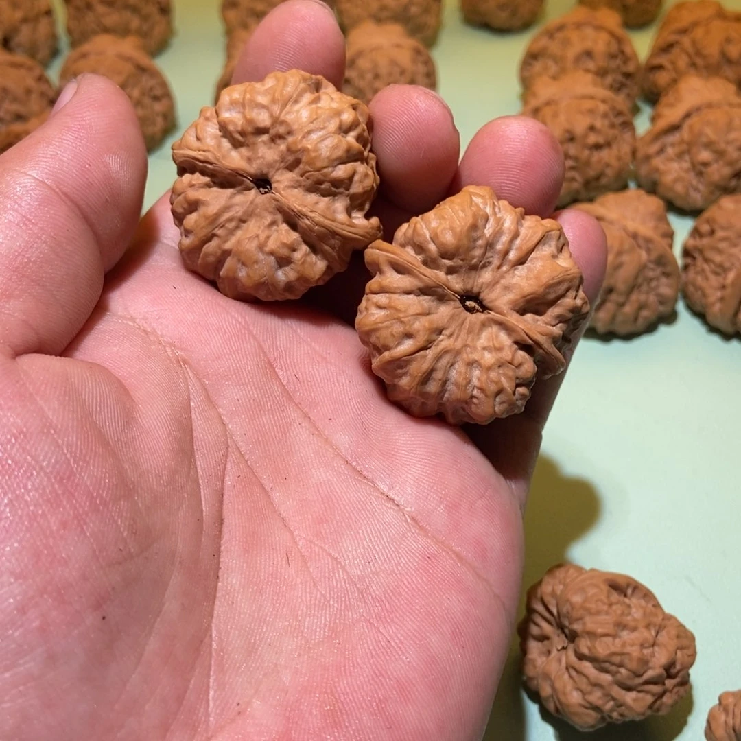 文玩核桃把件?***?蛤蟆头39