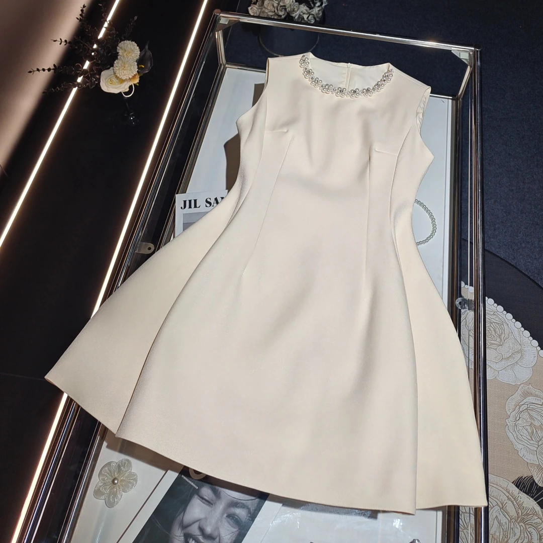 【法式浪漫】秋季轻奢法式高定钉珠重工时尚气质无袖小香风连衣裙