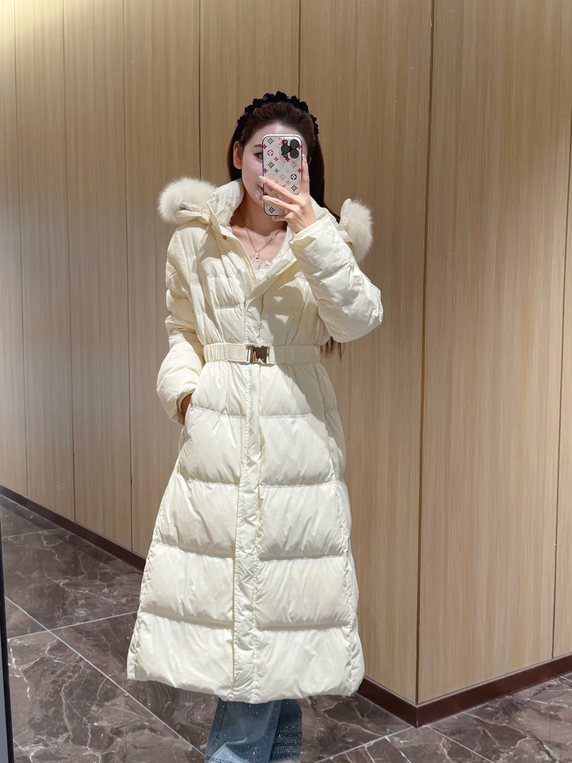 2025冬季保暖洋气时尚收腰长款鹅绒服