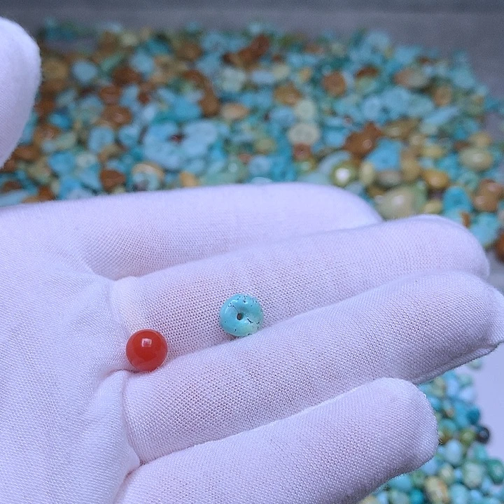 南红玛瑙未镶嵌珠宝奇石