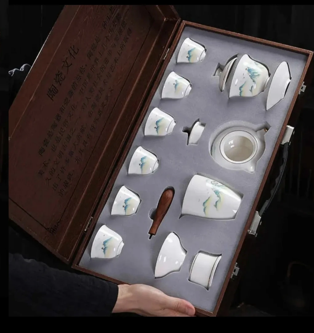 A-88(礼盒装)羊脂玉瓷千里江山描金盖碗功夫茶具套装白瓷泡茶碗