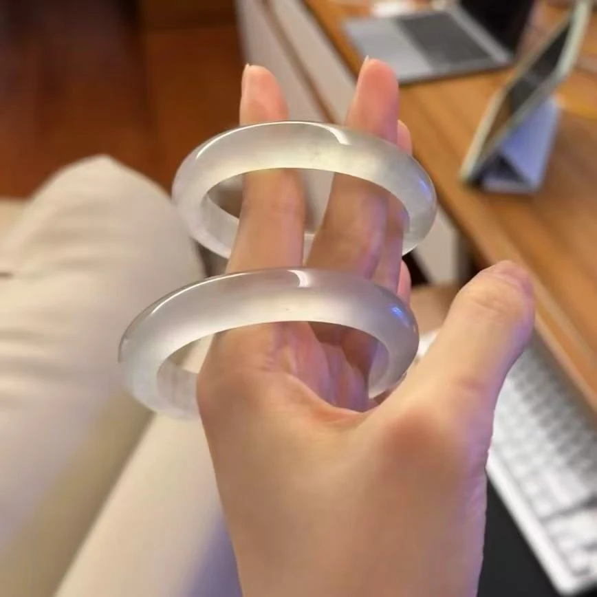 【高品质】透款时尚美人镯（对应价格拍）