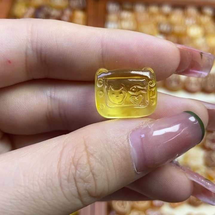 琥珀未镶嵌珠宝奇石游戏机