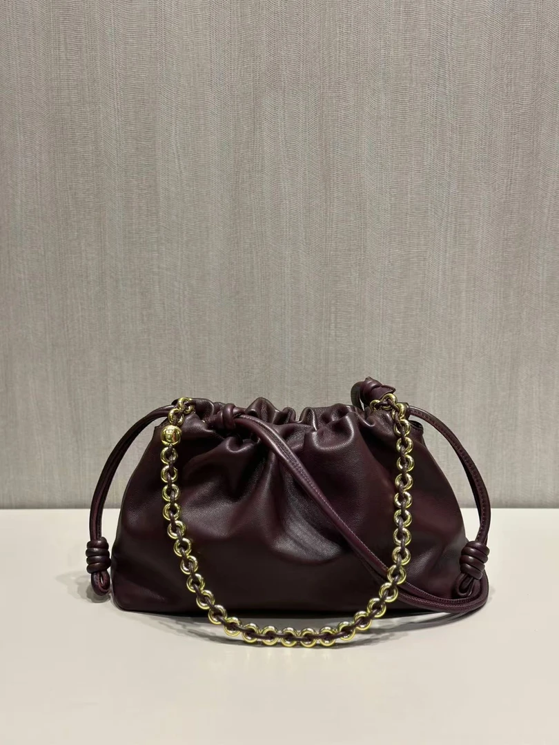 【黑黑家】新款女士抽绳拉口设计小福袋包包