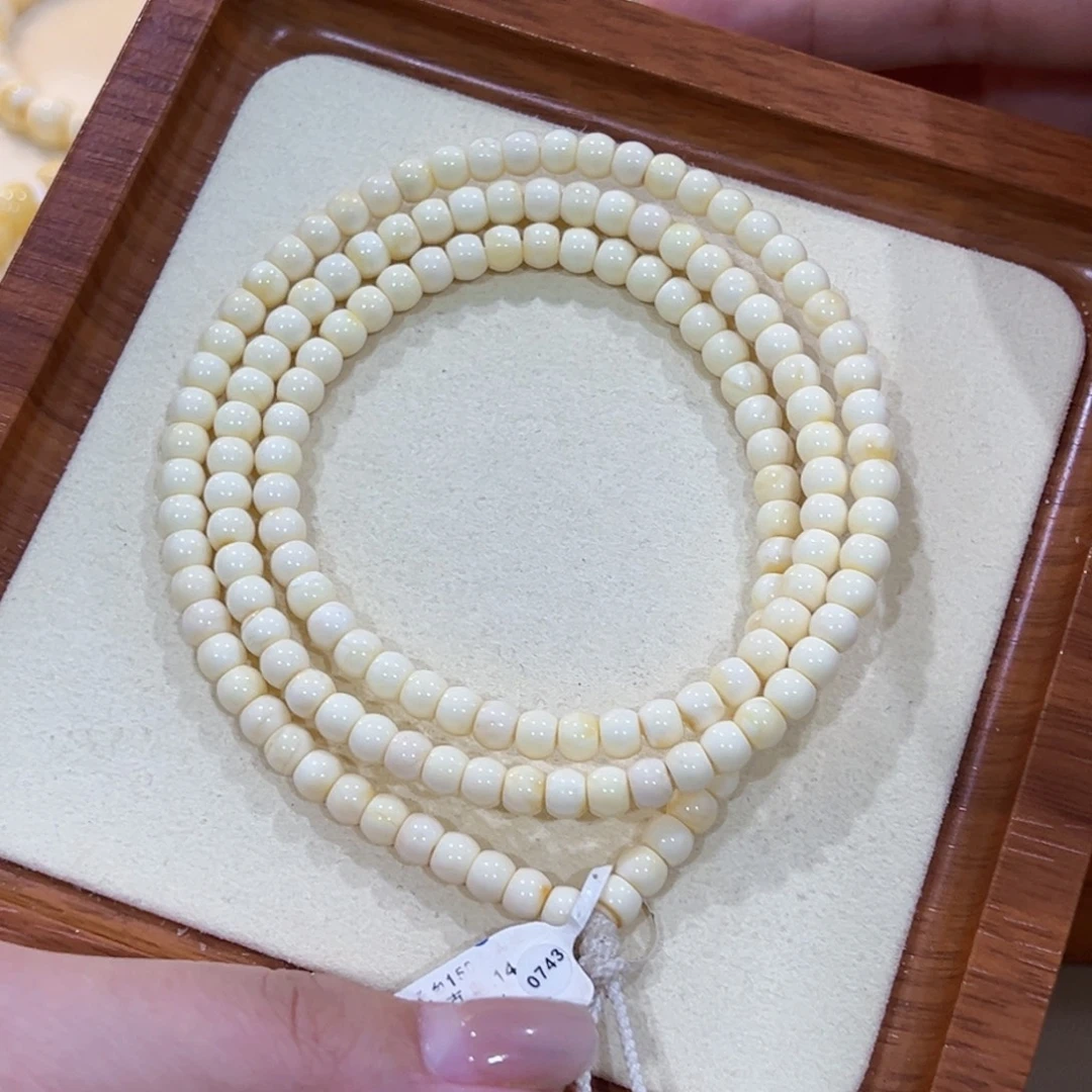 番***蛋蜜蜡未镶嵌手链5.5m瓷白长串