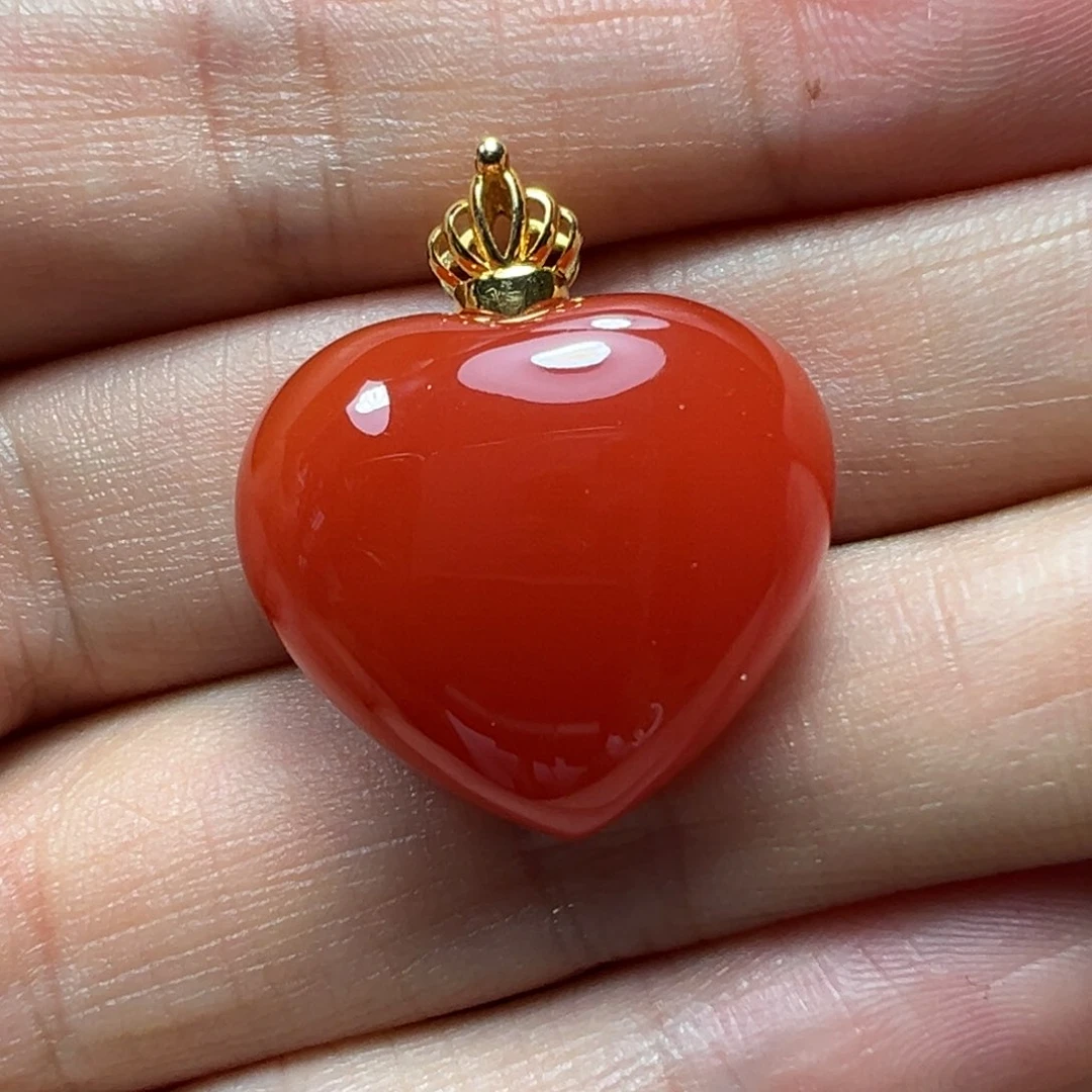 南红玛瑙吊坠18K金镶嵌