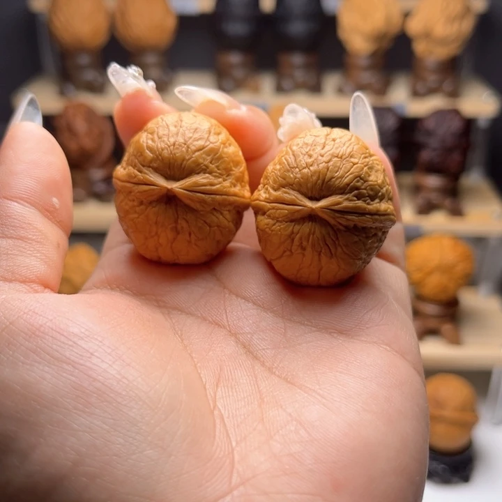 文玩核桃把件超****嘛1……龙蛋Y