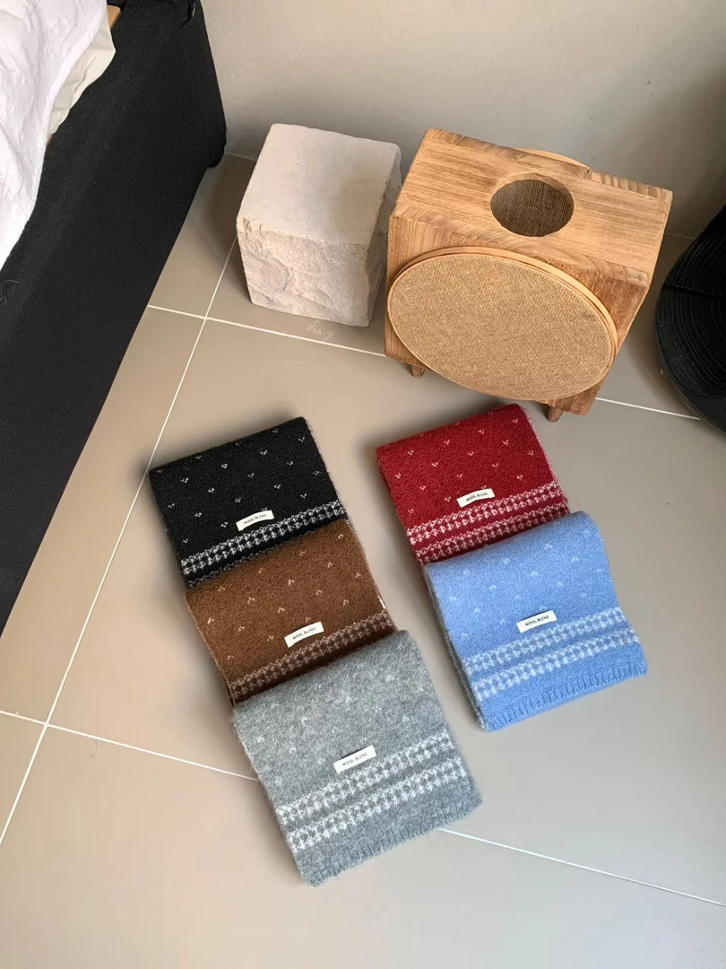 A575 羊毛混纺费尔岛保暖百搭围巾