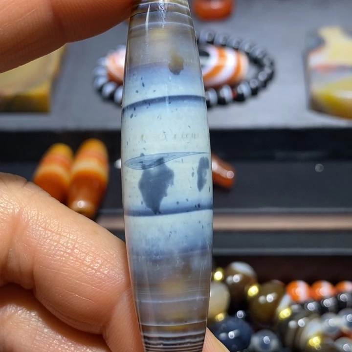 文***月玛瑙/玉髓未镶嵌挂件