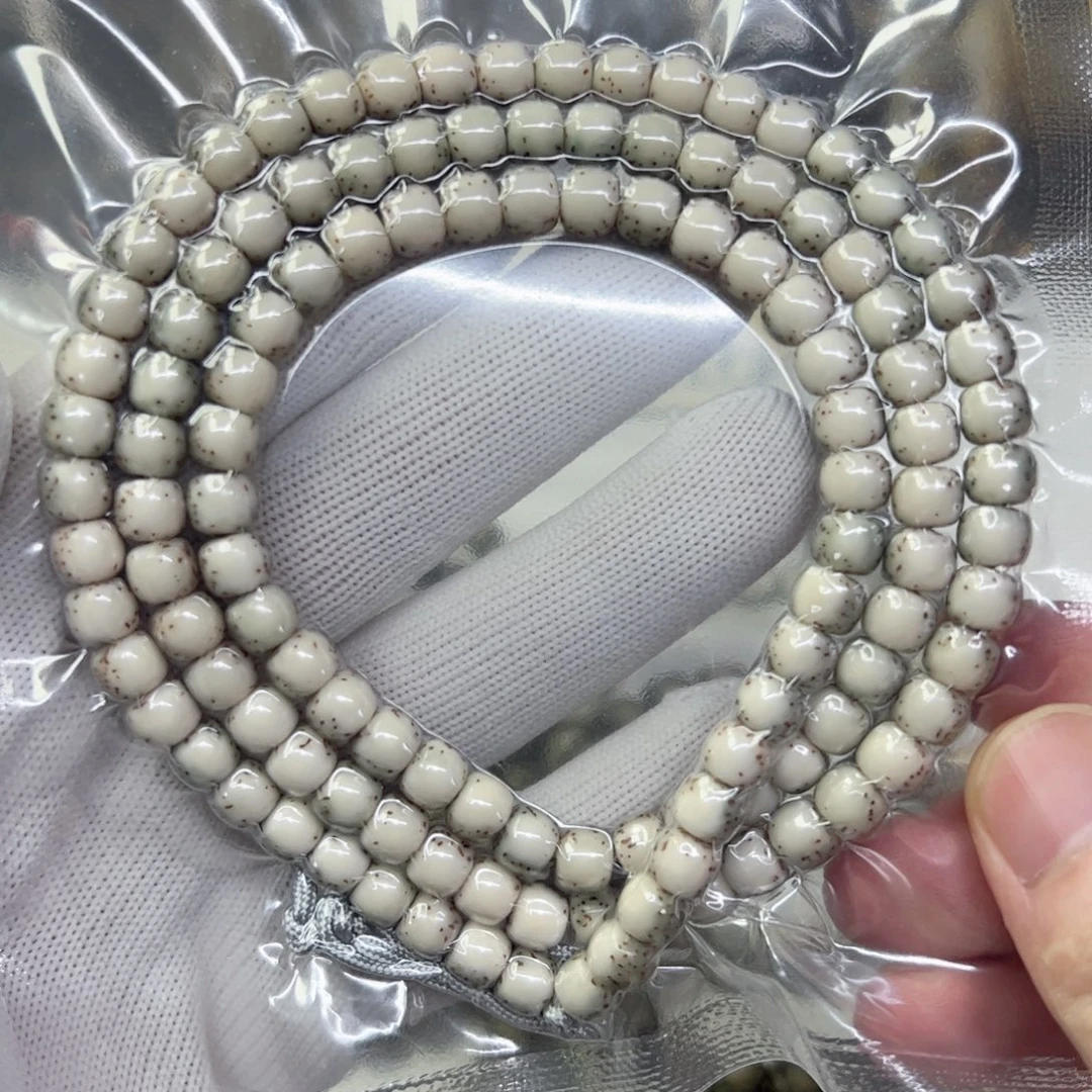 吊坠星月菩提76河豚毕业款a31