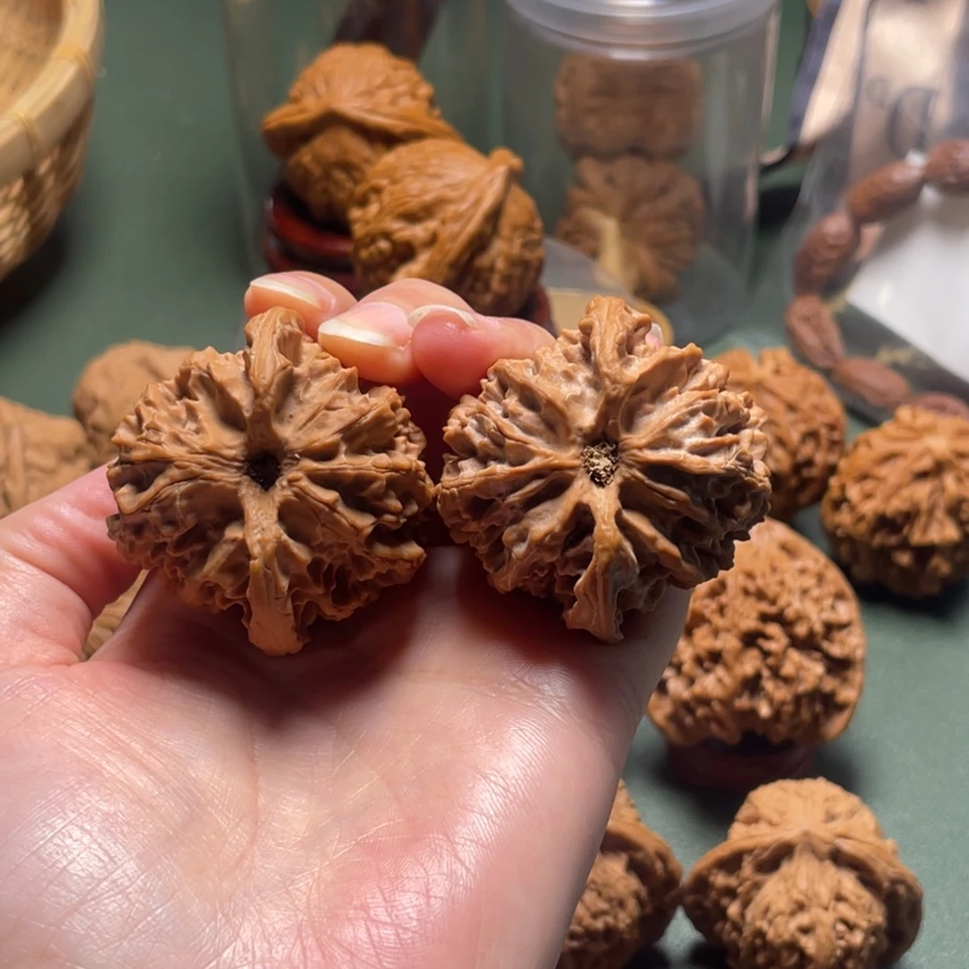 1***吊坠文玩核桃苹果圆