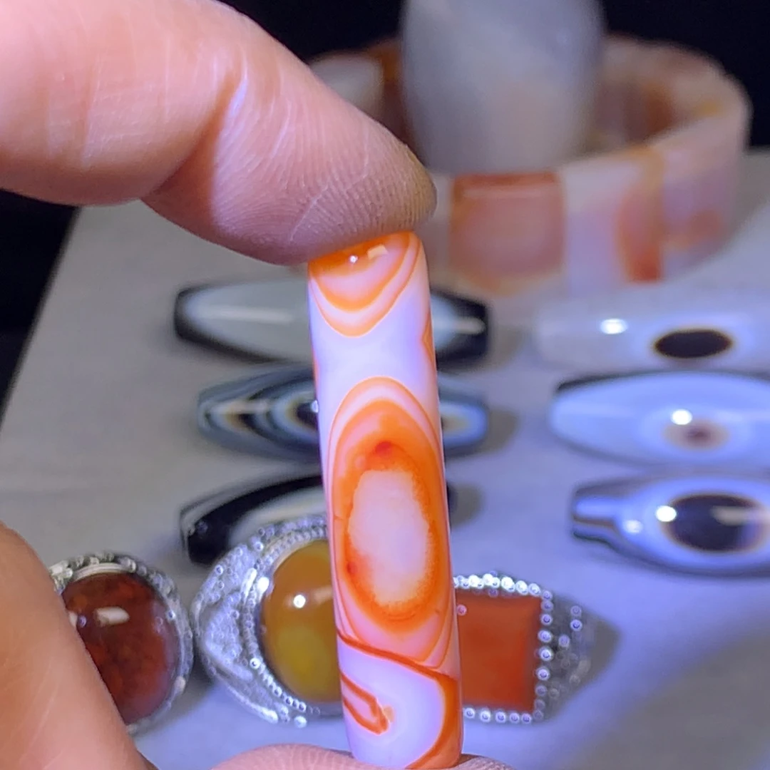 玛瑙/玉髓合金颈饰