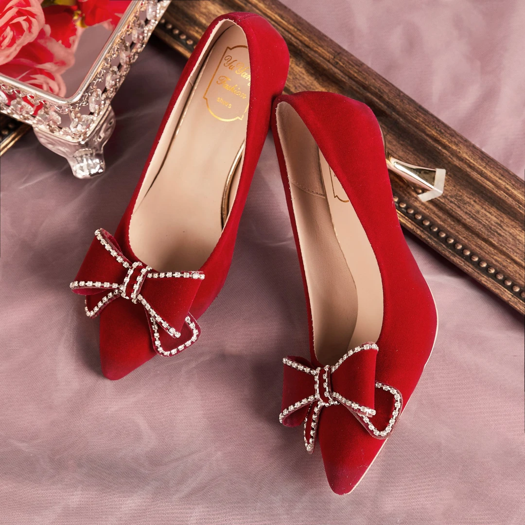 红色婚鞋冬季女秀禾服新娘鞋2025年新款中式小众不累脚结婚高跟鞋
