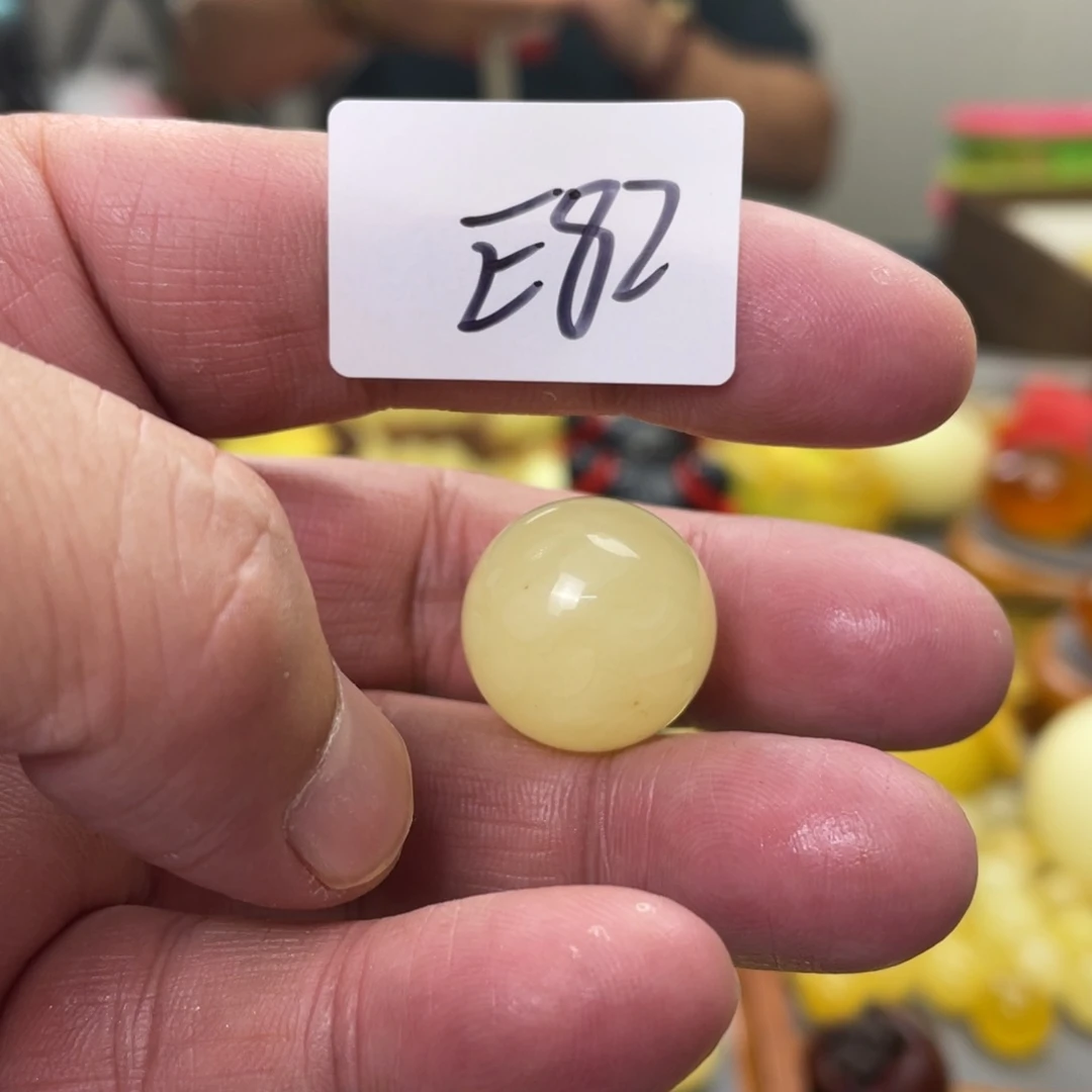 手链琥珀未镶嵌多样性发，发其中一件