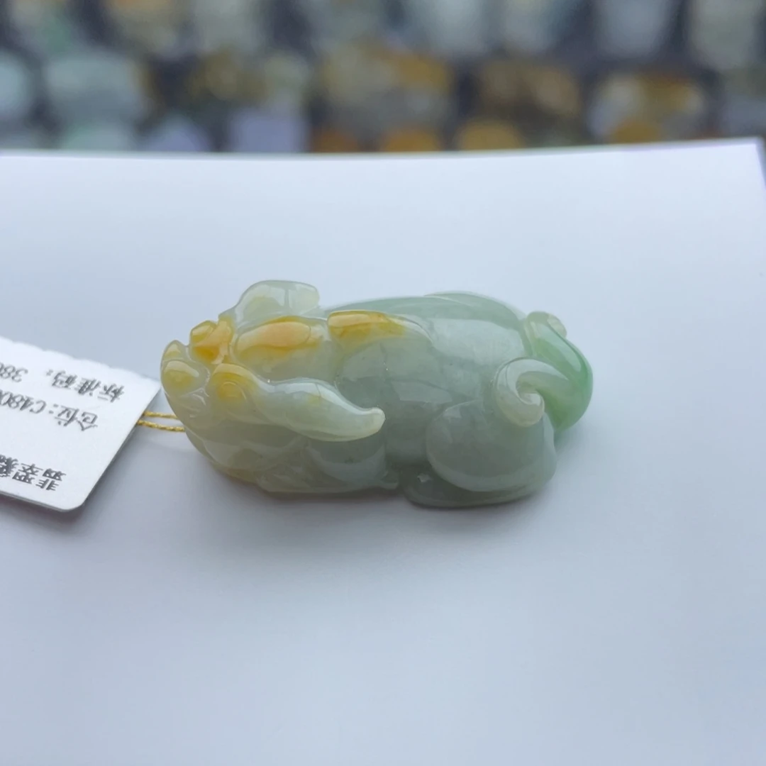 翡翠未镶嵌颈饰貔貅016