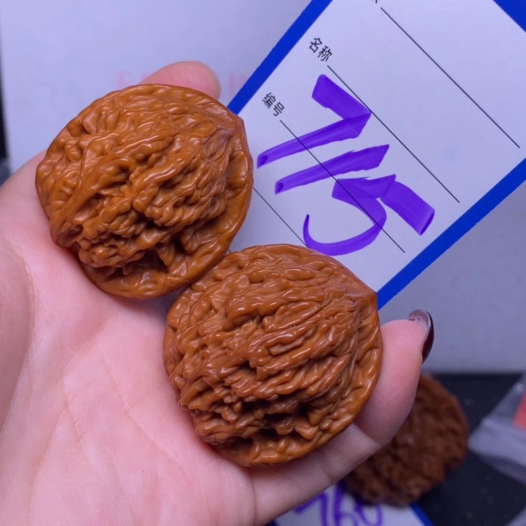 文玩核桃把件715/38虎头