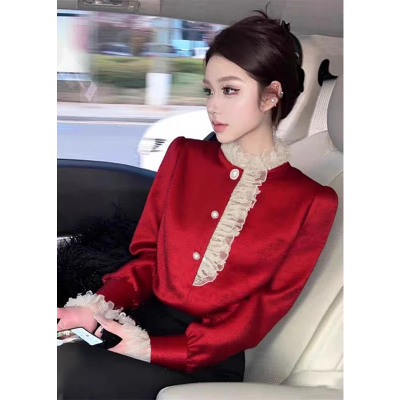 2026年秋冬新款红色蕾丝拼接立领衬衫女高级感洋气轻奢气质小衫潮