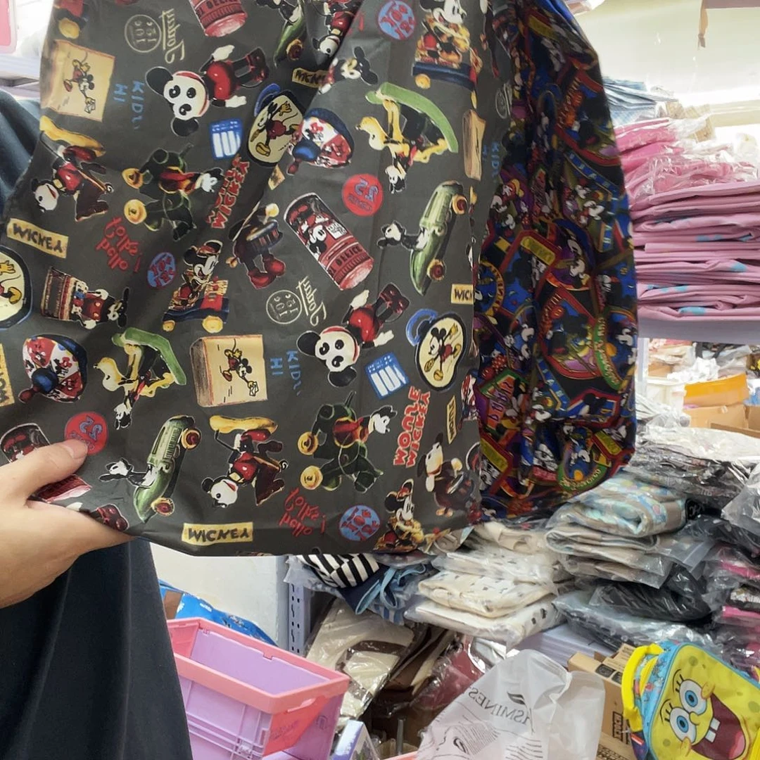 PU化妆包等产品和产品