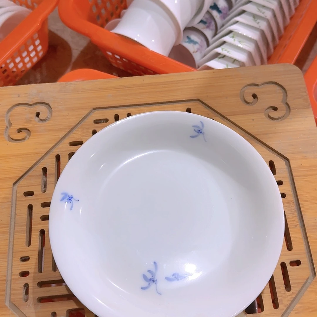 瑕疵茶具。介意勿拍