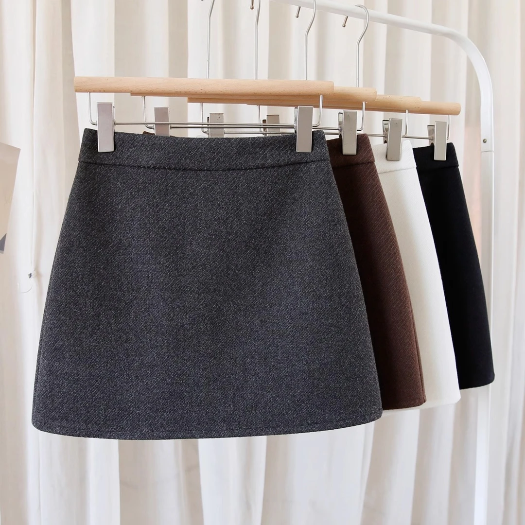 灰色毛呢半身裙春秋款女a字短裙2025新款冬季半裙黑色高腰包臀裙