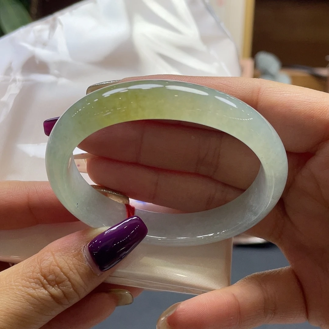 翡翠未镶嵌手镯9 号链接