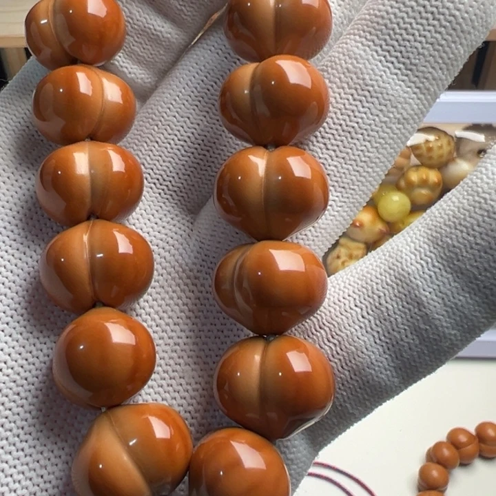 @***༻猴头核桃手串猴头